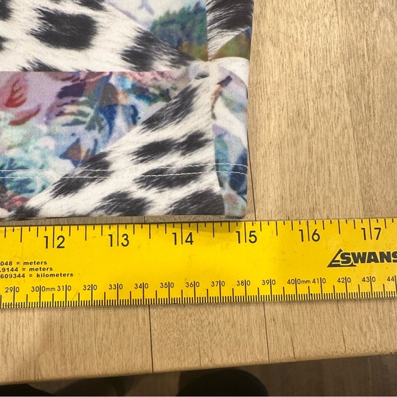 Thalia Sodi Animal and Floral Quilt Print Skirt knee Length Pencil Size Medium - Picture 10 of 11